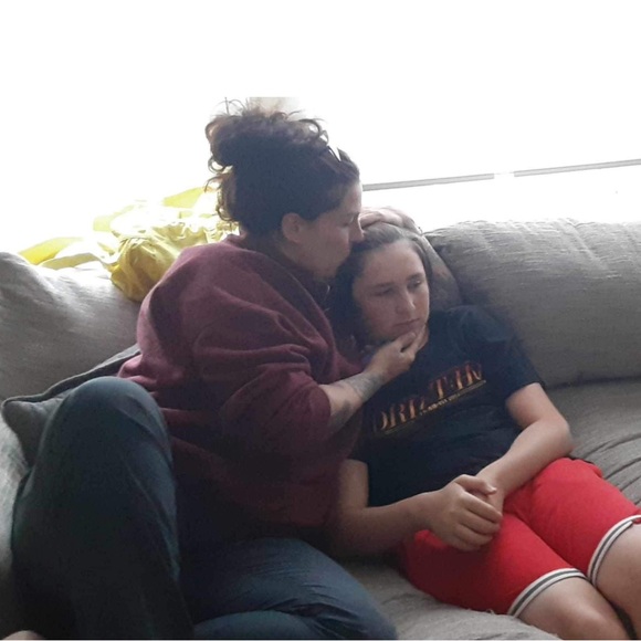 Hey yall!  HUGE VARIETY SIZES AND STYLES! accepting sunny fair offer s!!!! - Picture 15 of 15